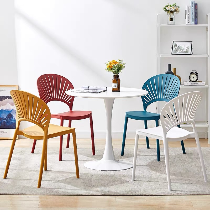 Comfortable stackable dining chair plastic chair with meeting chair and reception chair